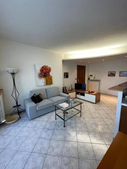 Apartament Casa Carlino Santo Stefano Belbo Zewnętrze zdjęcie